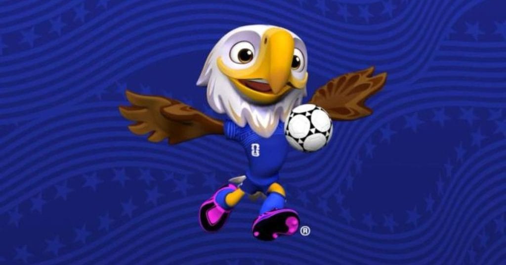 Clutch the Bald Eagle – Mascot of the United States (FIFA.com)