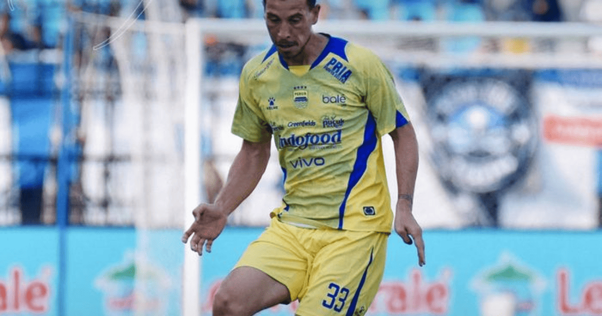 Indonesian Football Is Different from European Football, Thom Haye Admits He Needs Time to Adapt at Persib