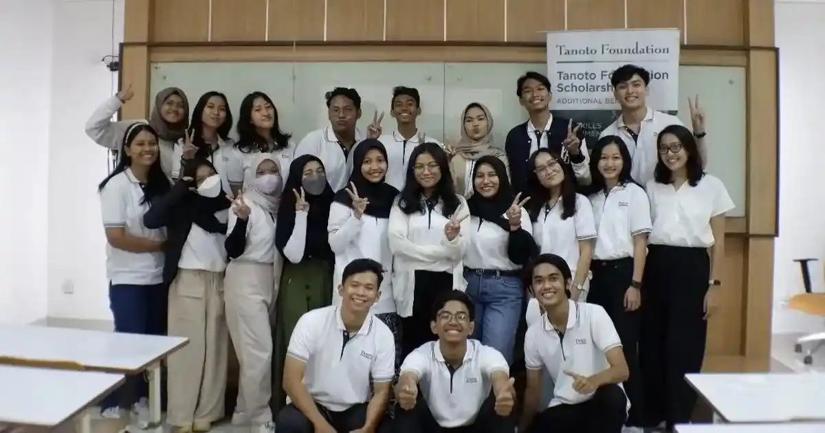 Soft Skills: The Key to Closing the Education–Work Gap