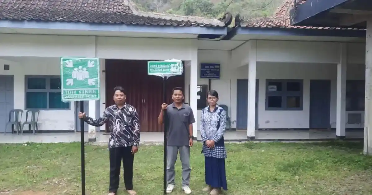 UNY Tech Enhances Landslide Mitigation in Kalirejo